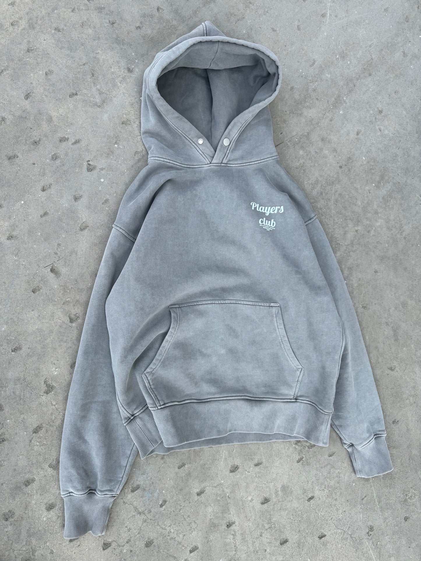 VINTAGE WASH CHARCOAL PLAYERS CLUB HOODIE